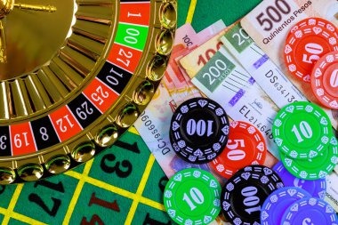 Book of Dead slot game interface showing Egyptian symbols and expanding book feature